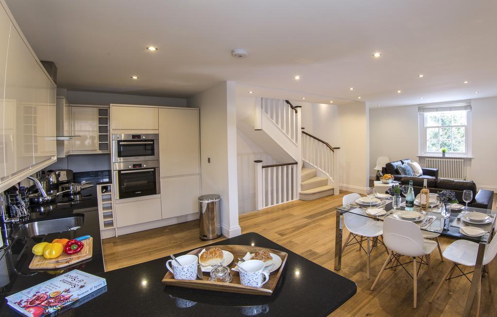 Finchley Central Luxury 3 Bed Triplex Loft Style Apartment Hendon Eksteriør billede